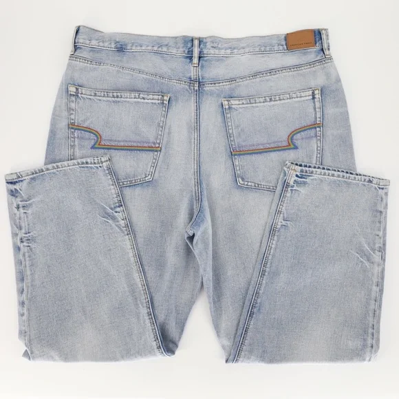 NWT American Eagle '90s Boyfriend Jeans - Picture 7 of 9